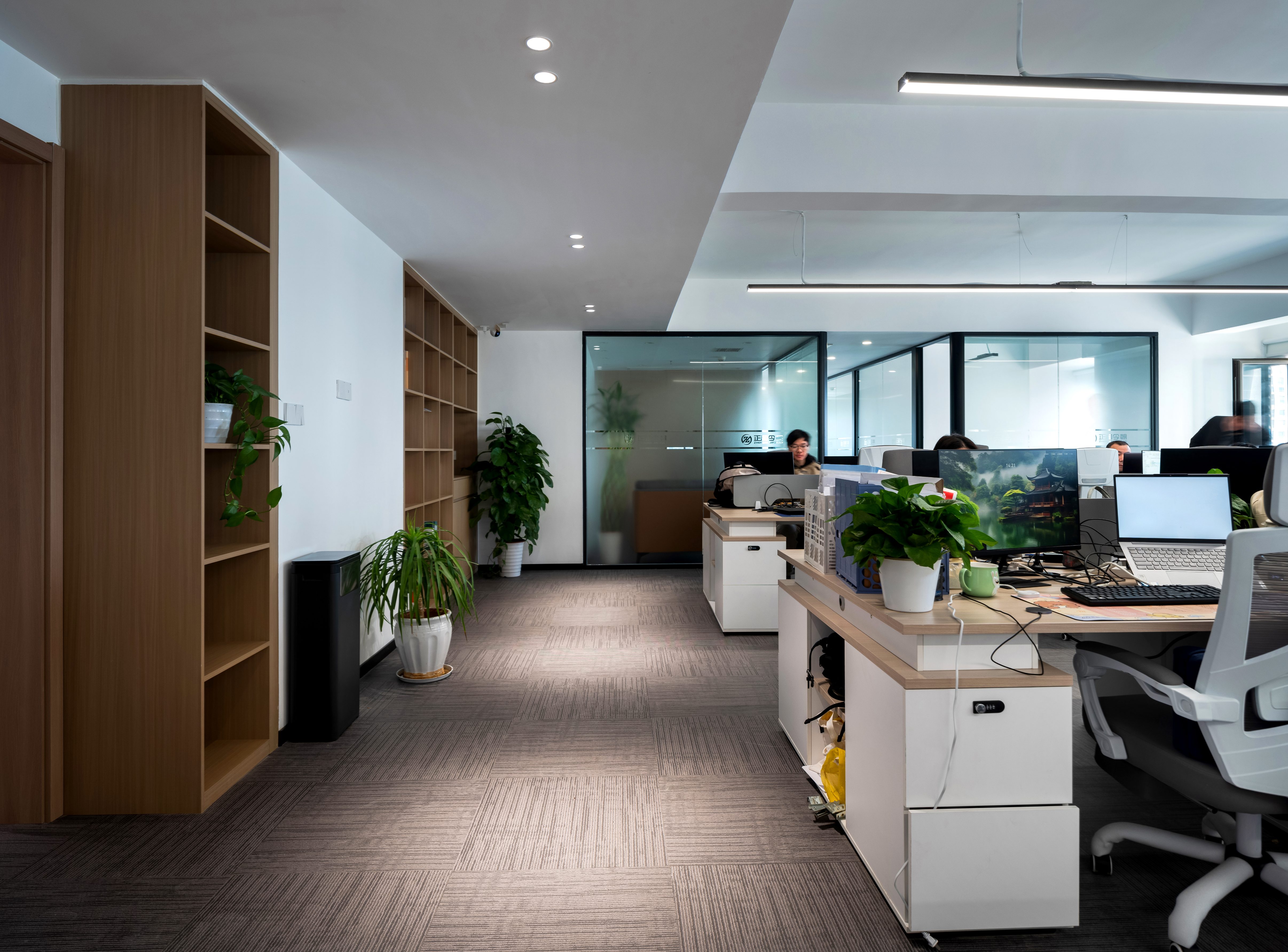 【完工項目】現(xiàn)在辦公空間流行這樣設(shè)計!(圖7) 15.jpg